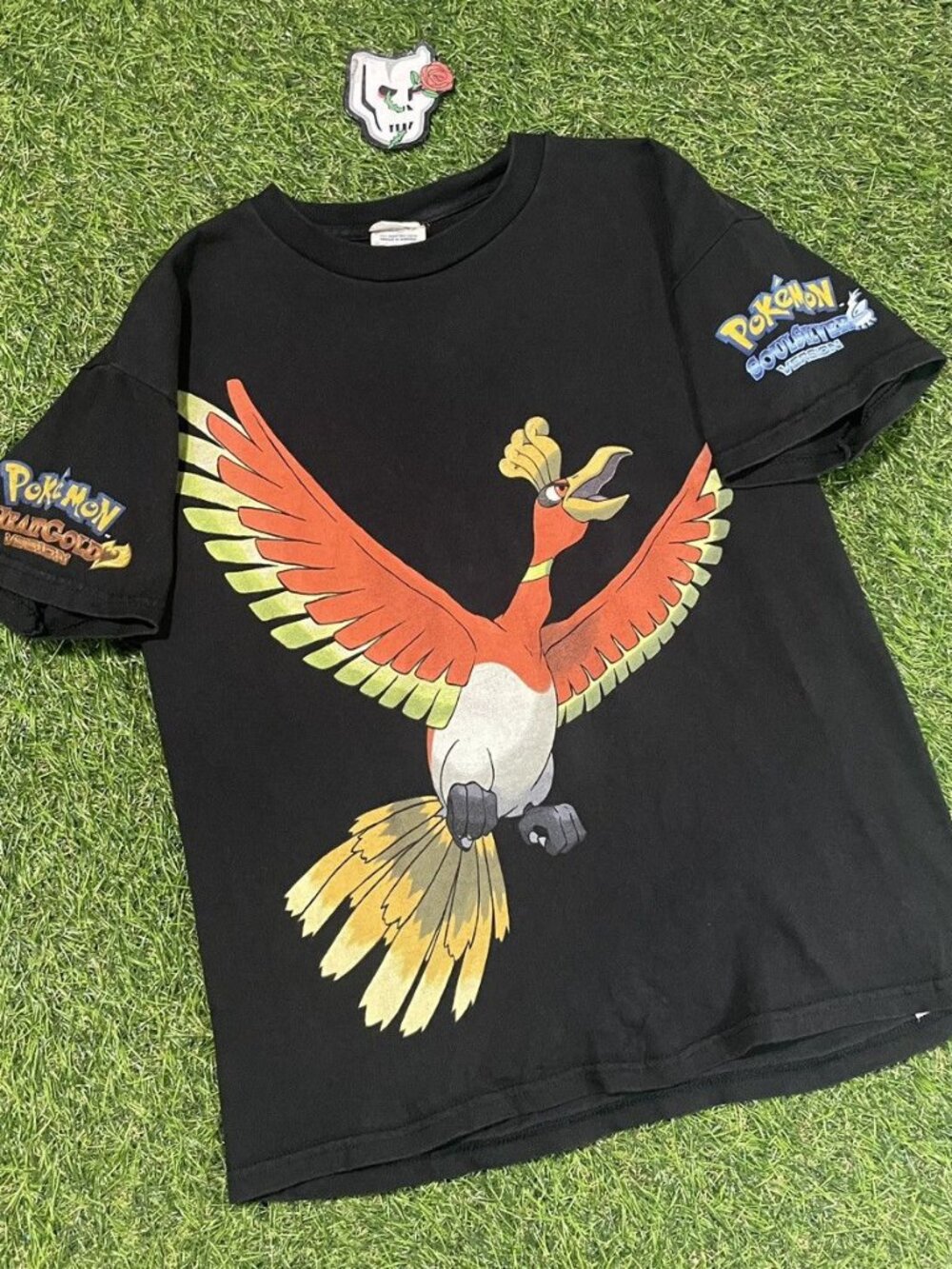 Vintage Pokémon heart gold & soul silver promo tee